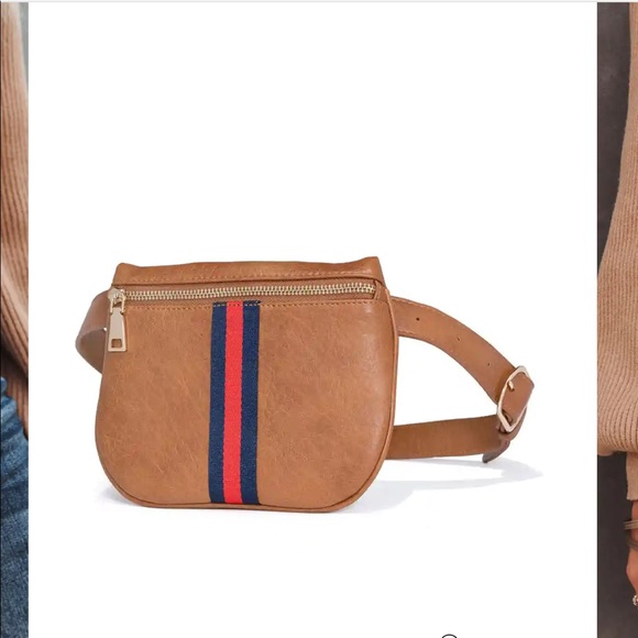 Vici Handbags - NWOT Vici  Juno Fanny pack